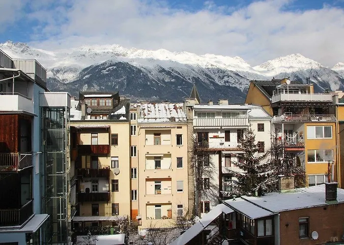 Ξενοδοχείο S14 & *