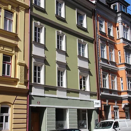 S14 & Hotel Innsbruck